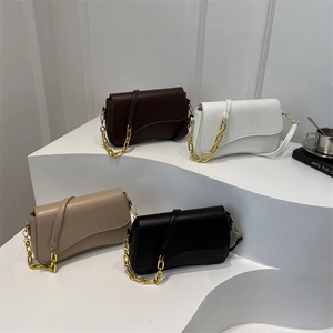 Women Vintage Wavy Flap Underarm Bag Minimalist PU Leather Shoulder Bag With Gold Chain Fashion Versatile Handbag