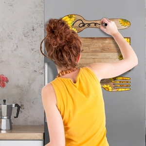 Kitchen dry-erase memo board set featuring sunflower decor and wood grain texture