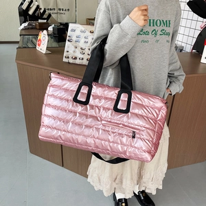 Sac Cabas Rembourré Matelassé Pour Femmes Métallique Brillant Grande Capacité Sac De Voyage Sac À Main Sport Bandoulière