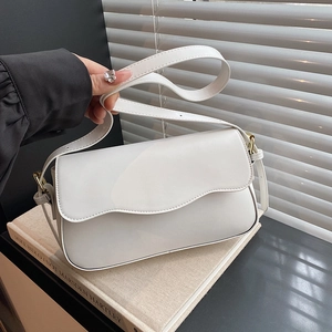 Women Shoulder Bag PU Leather Wave Edge Flap Retro Underarm Crossbody Purse Minimalist Vintage Baguette Bag