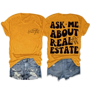 Vue avant et arrière du t-shirt jaune Real Estate et du short en jean délavé