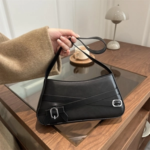 French Vintage Underarm Bag Women Matte PU Leather Cross Straps Silver Buckle Bow Daily Casual Shoulder Handbag