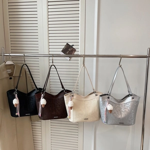 Minimalist faux leather tote bags in four colors with cute knit ice cream charms