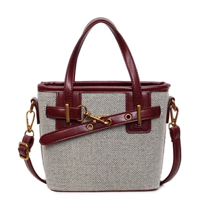 Retro contrast bucket bag in beige woven fabric and red leather with gold hardware