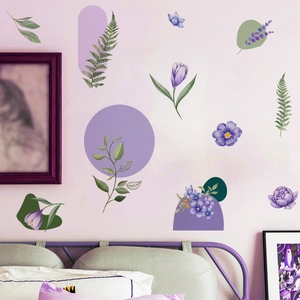Böhmische Wandaufkleber mit lila Tulpen und grünen Blättern für die Schlafzimmerdeko