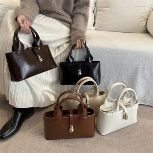 Grandi borse tote minimaliste in pelle in cinque colori versatili da donna