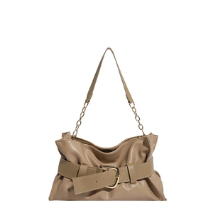 Sac hobo plissé kaki chic avec boucle de ceinture et bandoulière en chaîne dorée élégante