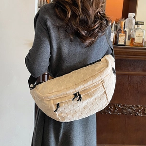 Fashionable beige checkered crossbody bag with large capacity and woven texture