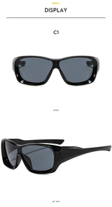 Vues de face et de côté à 45 degrés des lunettes de soleil de sport noires et grises