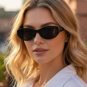 Chic black oval cat-eye sunglasses for women with UV protection for outdoor fashion wear