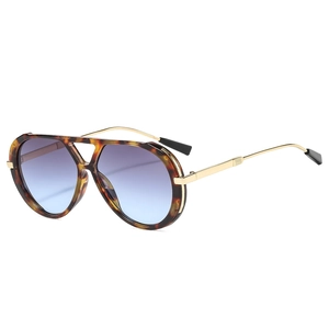 Retro tortoise pilot sunglasses with blue-purple gradient lenses and double bridge design