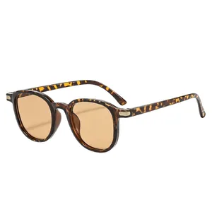 Vintage tortoiseshell square frame sunglasses with light brown lenses in a 45-degree view