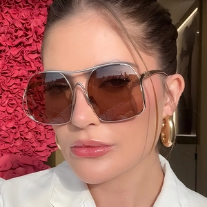 Fashion oversized pilot sunglasses with silver metal frame and brown gradient lenses