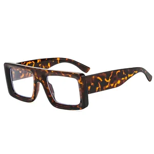 Retro square tortoiseshell sunglasses with oversized dark frames for fashion and sun protection