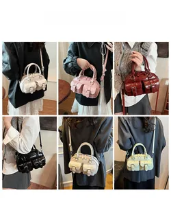 Collage de sacs bowling brillants en six coloris portés avec différentes tenues et styles