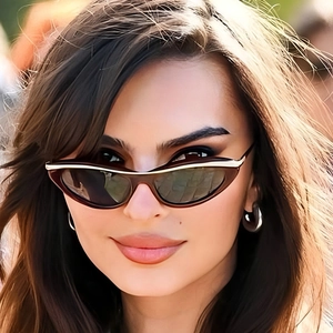 Lunettes De Soleil Oeil De Chat Femmes Vintage Rétro Protection UV400 Monture Métal PC Mode Voyage Extérieur Style INS