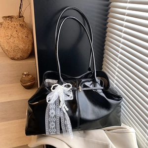 Women Large Capacity Tote Shoulder Bag Shiny PU Leather Vintage Commute Bag With Lace Bow Artificial Pearl Pendant Elegant Trendy