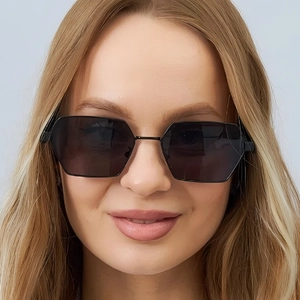 Hexagonal Polygon Sunglasses Geometric Metal Frame UV400 Protection Lightweight Vintage Street Fashion Eyewear Unisex