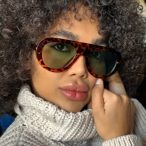 Mode Grande Monture Lunettes De Soleil Protection UV400 Monture PC Verres AC Style Pilote Rétro Plein Air Hommes Femmes