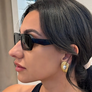 Rechteck Sonnenbrille Retro Quadrat PC Rahmen AC Linse UV400 Schutz Modische Outdoor Reise Brillen Männer Frauen