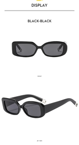 Vorder- und Seitenansicht der schwarzen rechteckigen Sonnenbrille mit Retro-Rahmen