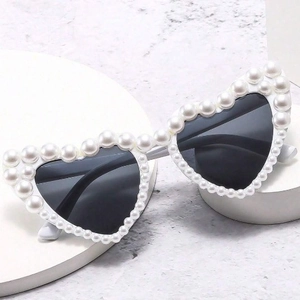 Heart Shaped Sunglasses For Women With Faux Artificial Pearl Elegant PC Frame AC Lens UV400 Protection Party Fashion Eyewear