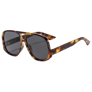 Classic aviator style sunglasses with oversized tortoiseshell frame and dark grey lenses