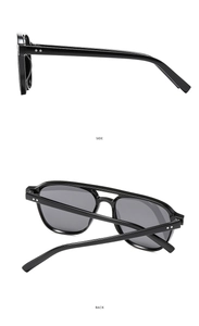 Vue détaillée des lunettes d'aviateur noires à double pont, angles latéral et arrière