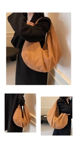 Détail du sac hobo en cuir mat caramel montrant sa grande capacité et sa texture