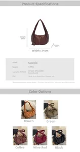 Vue détaillée du grand sac cabas en daim avec rivets argentés et options multicolores