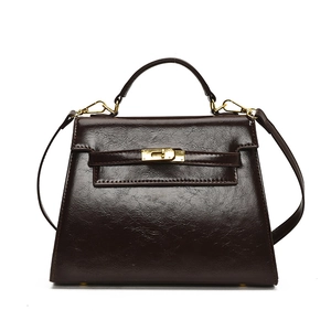 Sac à main marron vintage pour femme sac bandoulière design trapèze classique élégant
