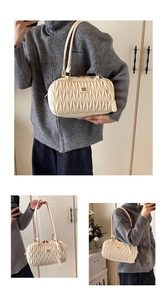 Women Vintage Pleated Shoulder Bag White PU Leather Underarm Pillow Bag Casual Daily Purse