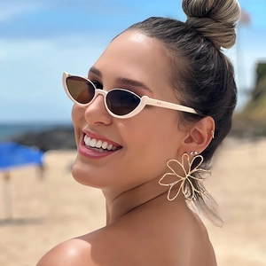 Vintage Cat Eye Sunglasses UV400 Protection PC Metal Frame Trendy Streetwear Style Outdoor Fashion Accessories