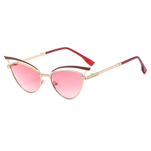 Chic Cat-Eye Sonnenbrille für Damen mit goldenem Metallrahmen und rosa Verlaufsgläsern