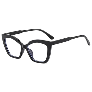 Modische Cat-Eye Blaulichtfilter Brille mit elegantem schwarzem Rahmen für Damen