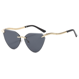 Rahmenlose Dreieck-Sonnenbrille mit grauen Gläsern und gewellten goldenen Metallbügeln