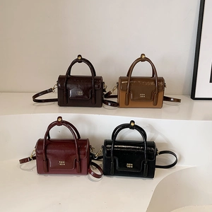 Retro square crossbody handbags in coffee, caramel, burgundy and black leather
