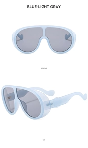 Vues détaillées de lunettes de soleil bleu clair surdimensionnées à branches ondulées