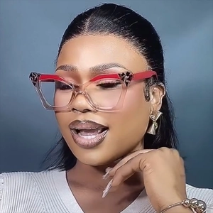 Chic cat-eye blue light blocking glasses with tricolor frame for women on fashion model