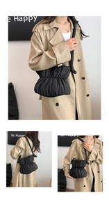 Black nylon pleated puffer shoulder bag, stylish casual cloud bag for women daily wear.