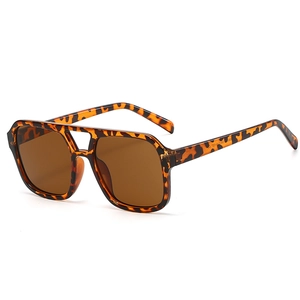 Classic double-bridge aviator sunglasses with leopard pattern frame and brown lenses