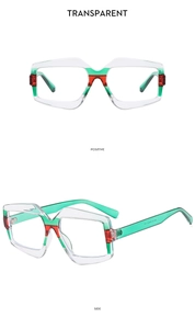 Detailaufnahme der geometrischen Brille mit rot-grünem Farbmuster auf transparentem Gestell