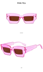 Vue avant et latérale de lunettes de soleil géométriques roses avec verres thé
