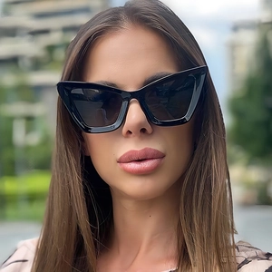 Occhiali Da Sole Cat Eye Vintage Retro Protezione UV400 Montatura PC Lente AC Elegante Chic Esterno Viaggio Donne