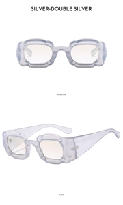 Vue détaillée de lunettes de soleil fleurs gris argent avec angles de face et profil