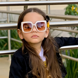 Kinder Mode Quadratischer Rahmen Strass Sonnenbrille UV400 Schutz Kinder Baby Jungen Mädchen Strand Party Dekorative Brille