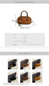 Tableau des tailles et détails du sac Boston bandoulière avec pendentif ours peluche