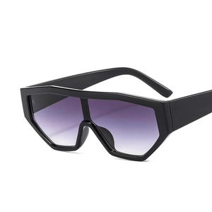Black geometric oversize sunglasses with purple gradient lenses for sports and cycling