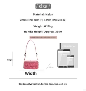 Rosafarbene Nylon-Umhängetasche mit Rüschen Maße 24x15x7cm und Details zum Taschenvolumen
