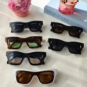 Lunettes De Soleil Rétro Carrées Oeil De Chat Monture Résine Protection UV400 Décor Métal Pour Femmes Hommes Mode Extérieure Voyage